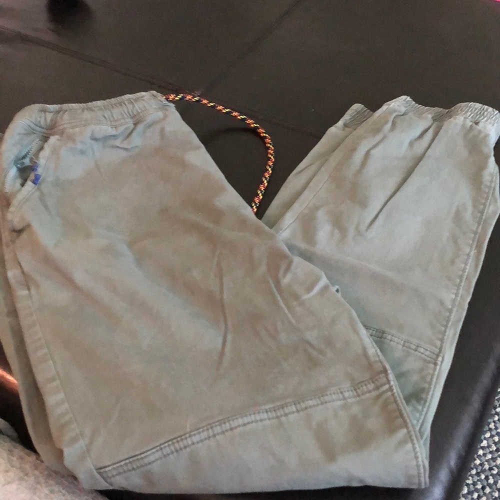 Without walls cargo pants